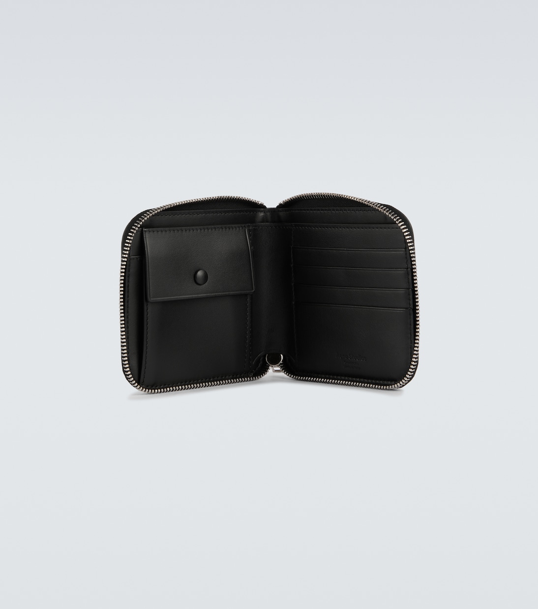 Acne Studios Zipped leather wallet - Detail 2
